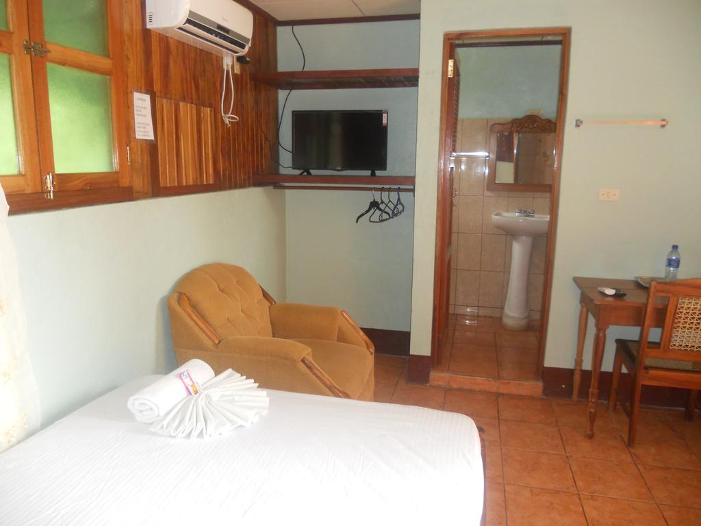 Cabinas Leyko San Carlos Habitación foto