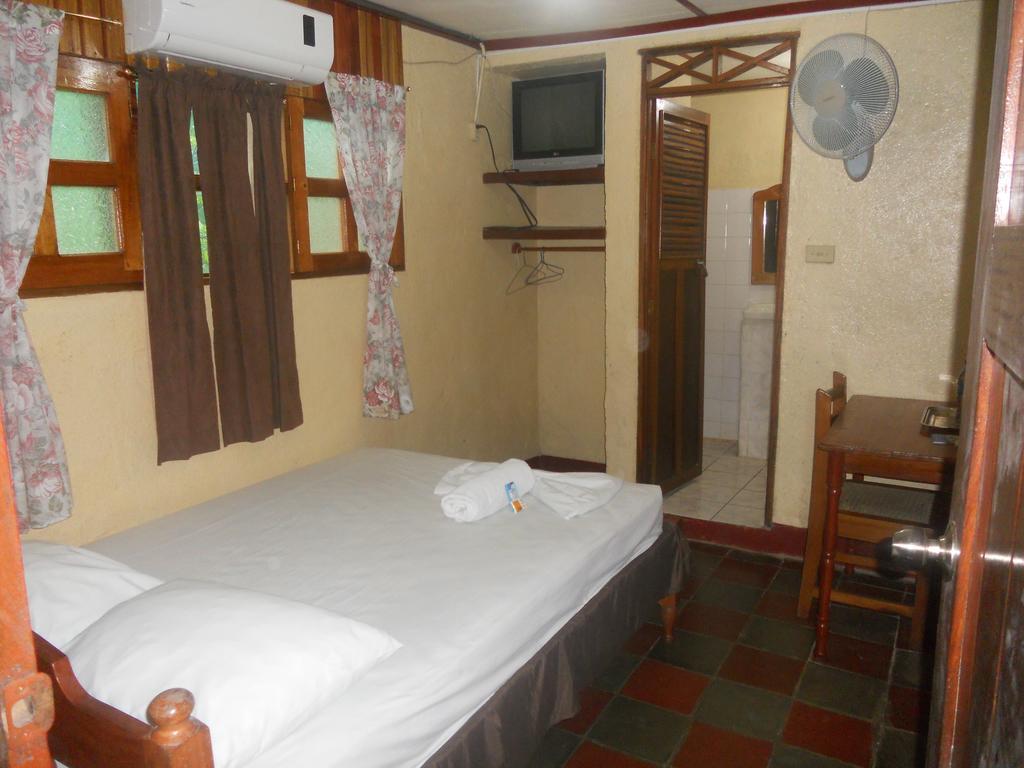 Cabinas Leyko San Carlos Habitación foto